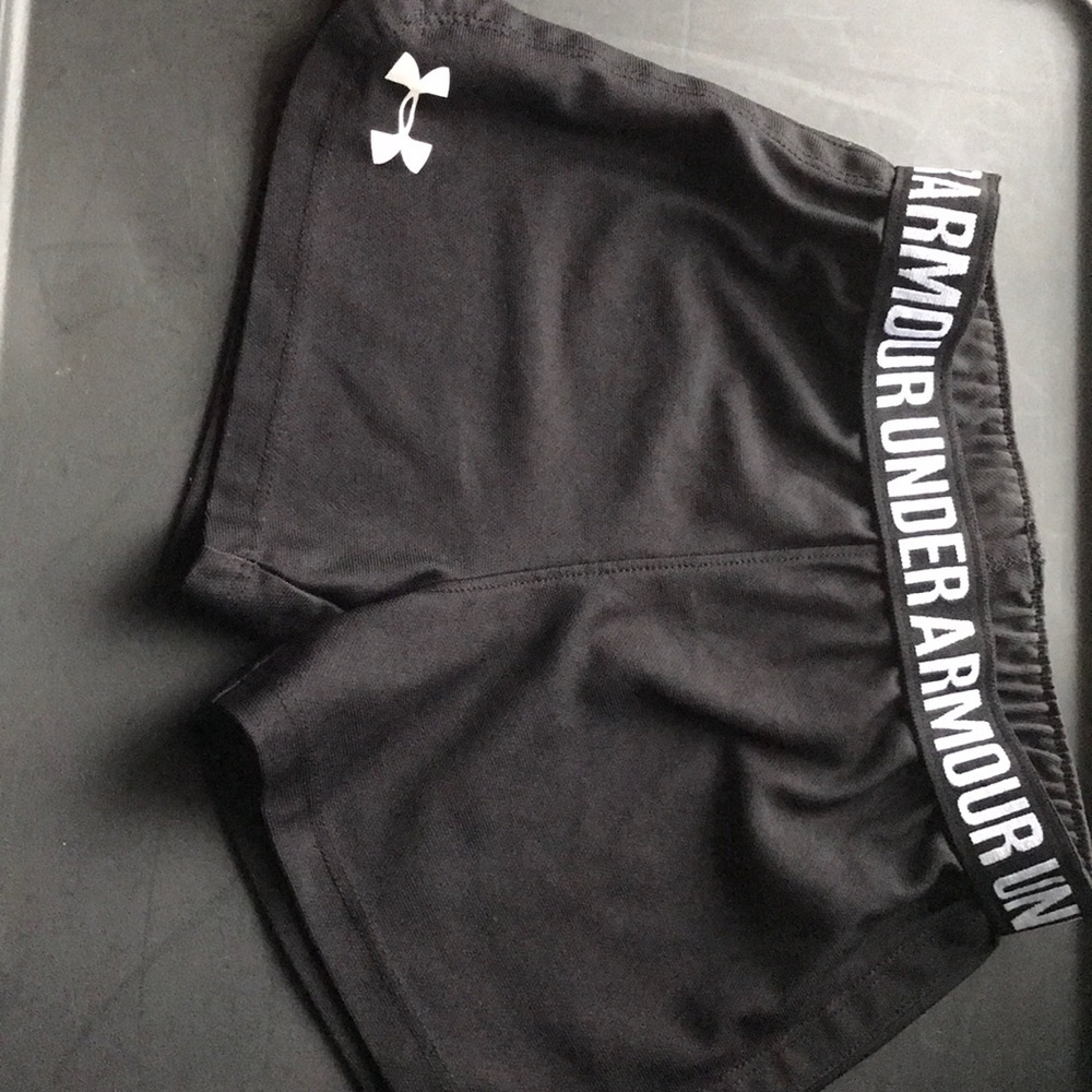 Nike training bras and a Under Armour shorts